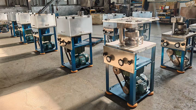 press_machine_pic